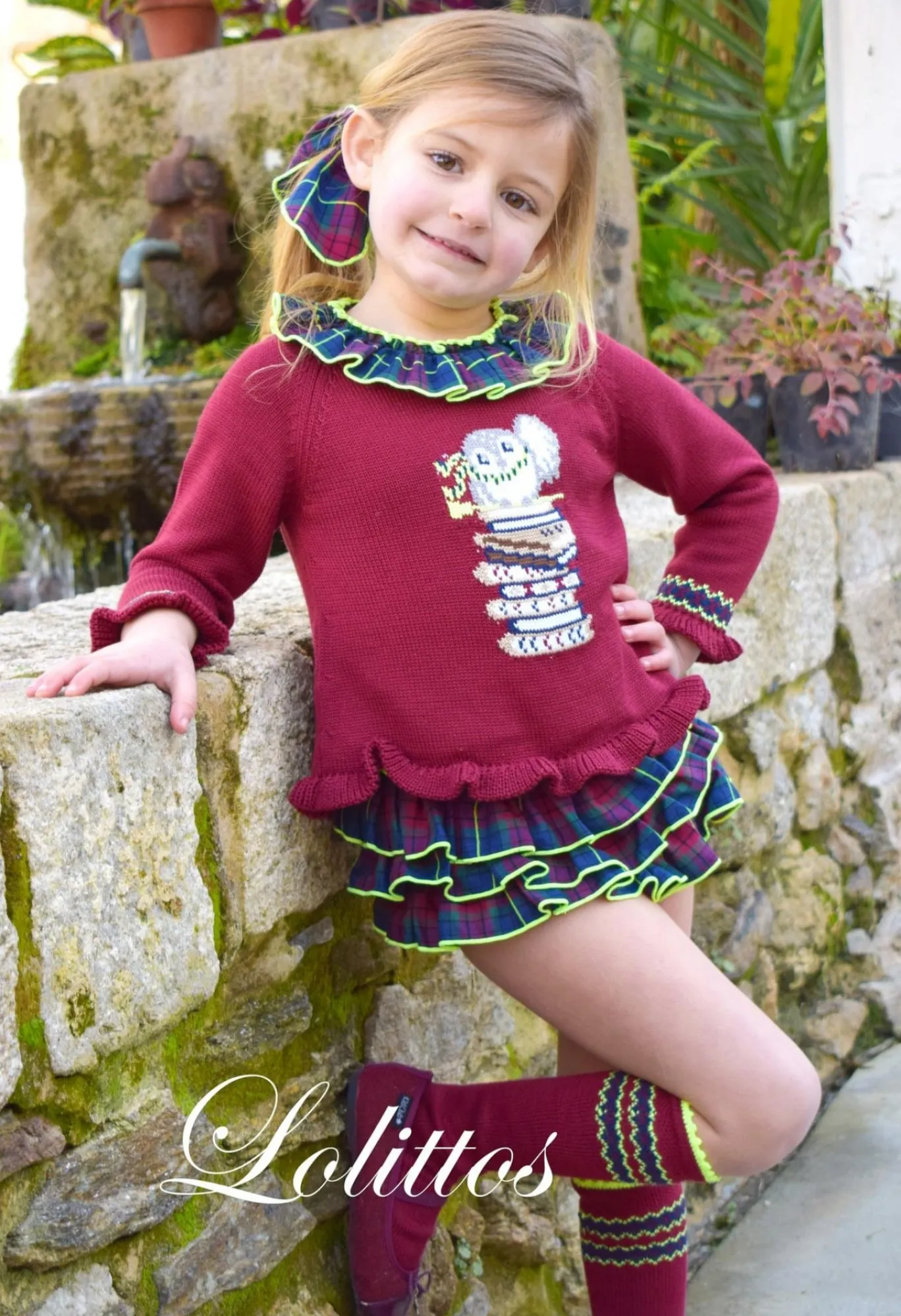 Set for girl. Sweater and baga collection Harry de Lolittos