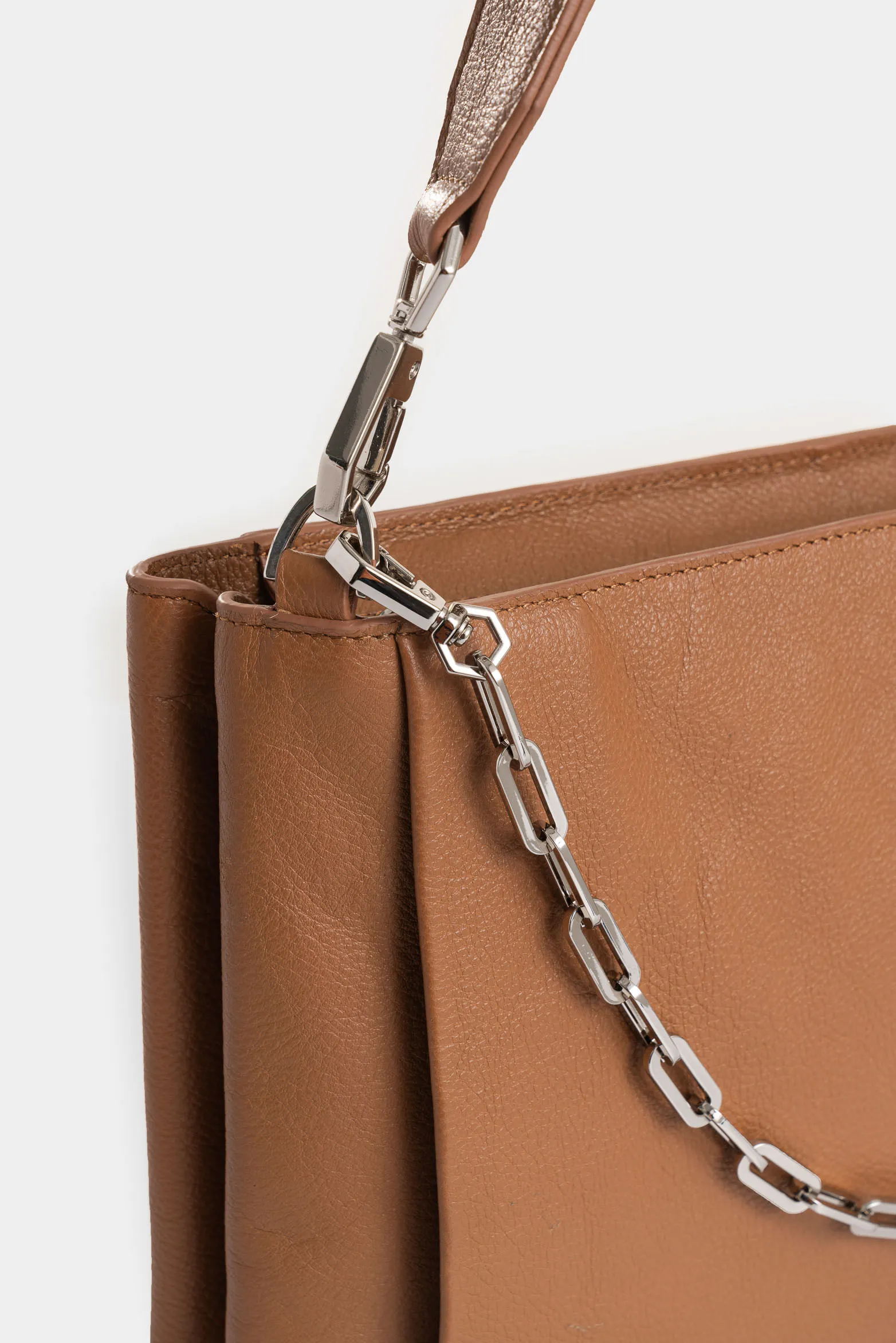 Shopping Gliceria de cuero para mujer detalle cadena