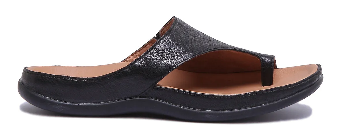 Strive Capri Sandalia de cuero con lazo en el dedo del pie para mujer en serpiente
