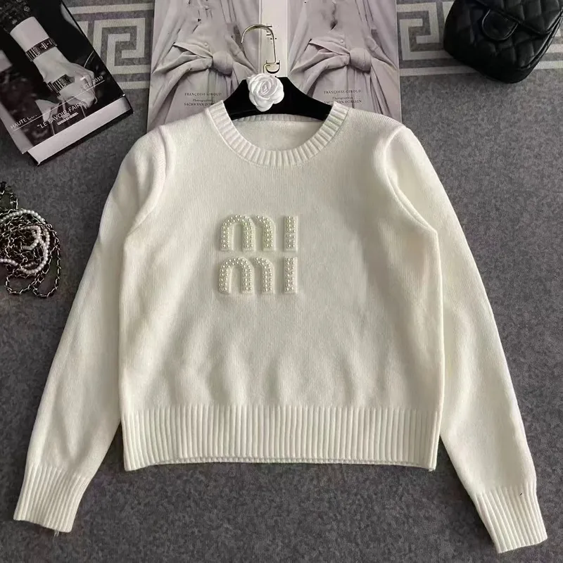 Sweaters de jersey de diseñador Mujeres Sweater Knit Sweter Fashion Mujer Femenina Outumn Winter Clothing Ladies White Flow Long