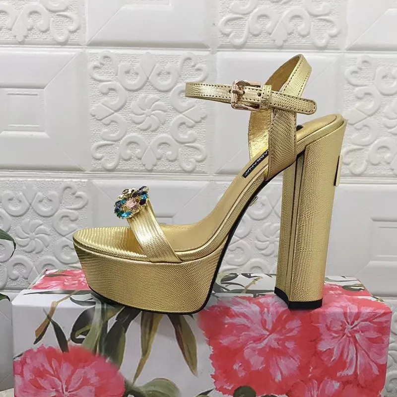 Tacones Sandalias Diseñadores Zapatos Cuero de vaca Rhinestone Hebilla 5D Impresión Decoración 15 cm Tacón alto Plataforma de me