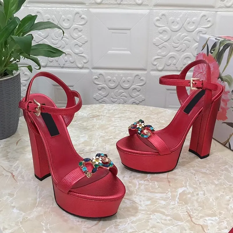 Tacones Sandalias Diseñadores Zapatos Cuero de vaca Rhinestone Hebilla 5D Impresión Decoración 15 cm Tacón alto Plataforma de me
