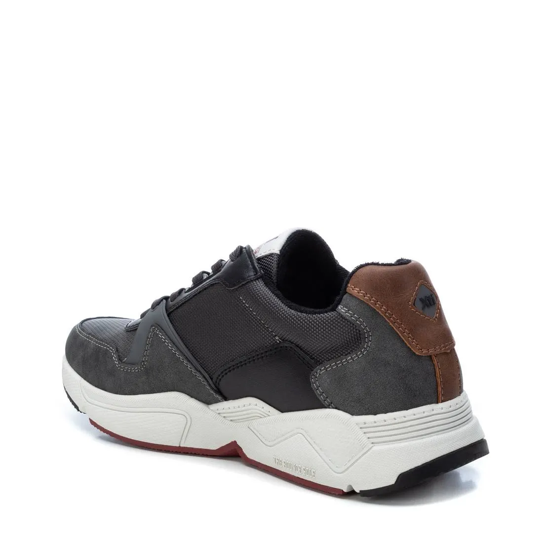 ZAPATILLA DE HOMBRE XTI 04418602