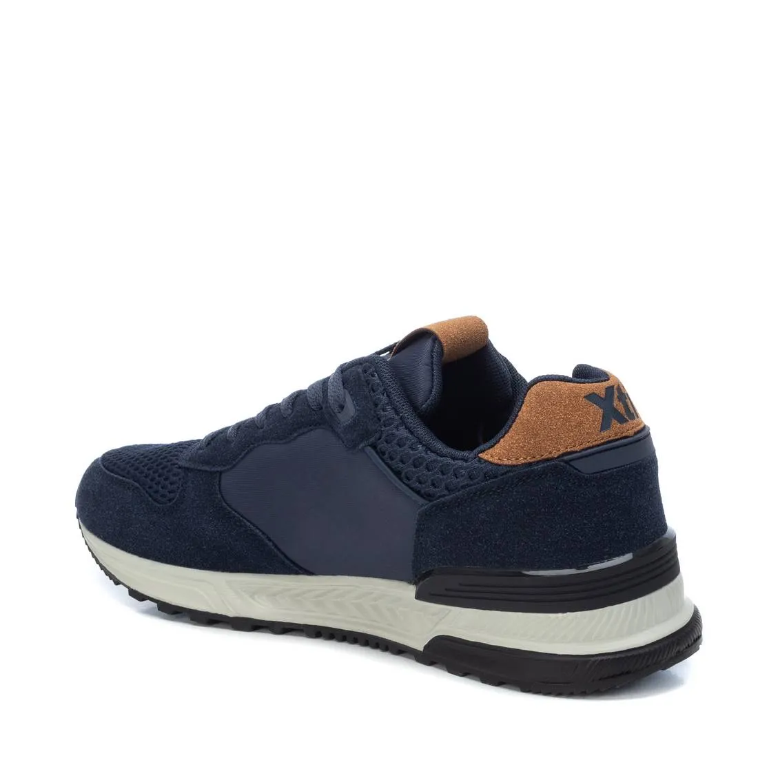 ZAPATILLA DE HOMBRE XTI 04424503