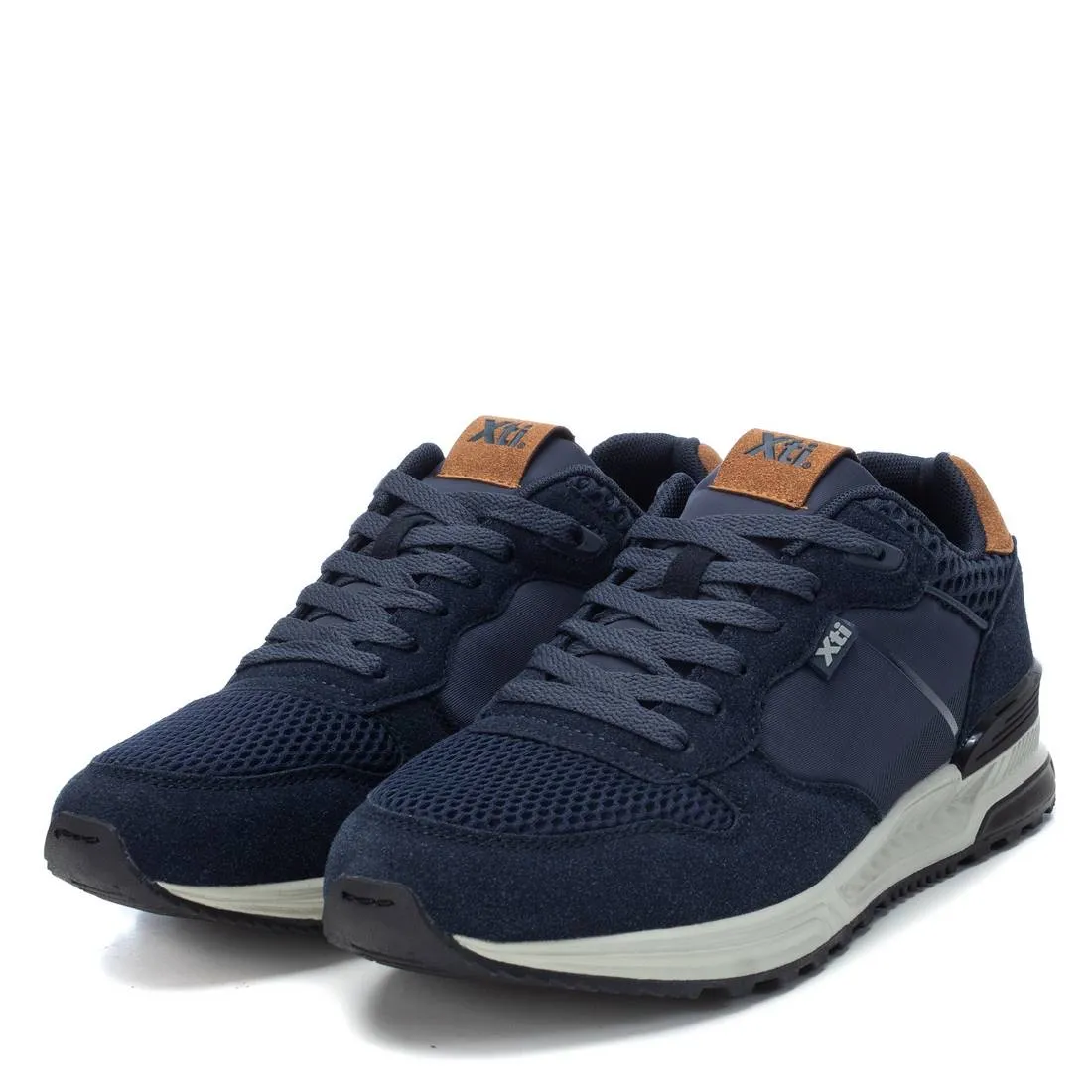 ZAPATILLA DE HOMBRE XTI 04424503