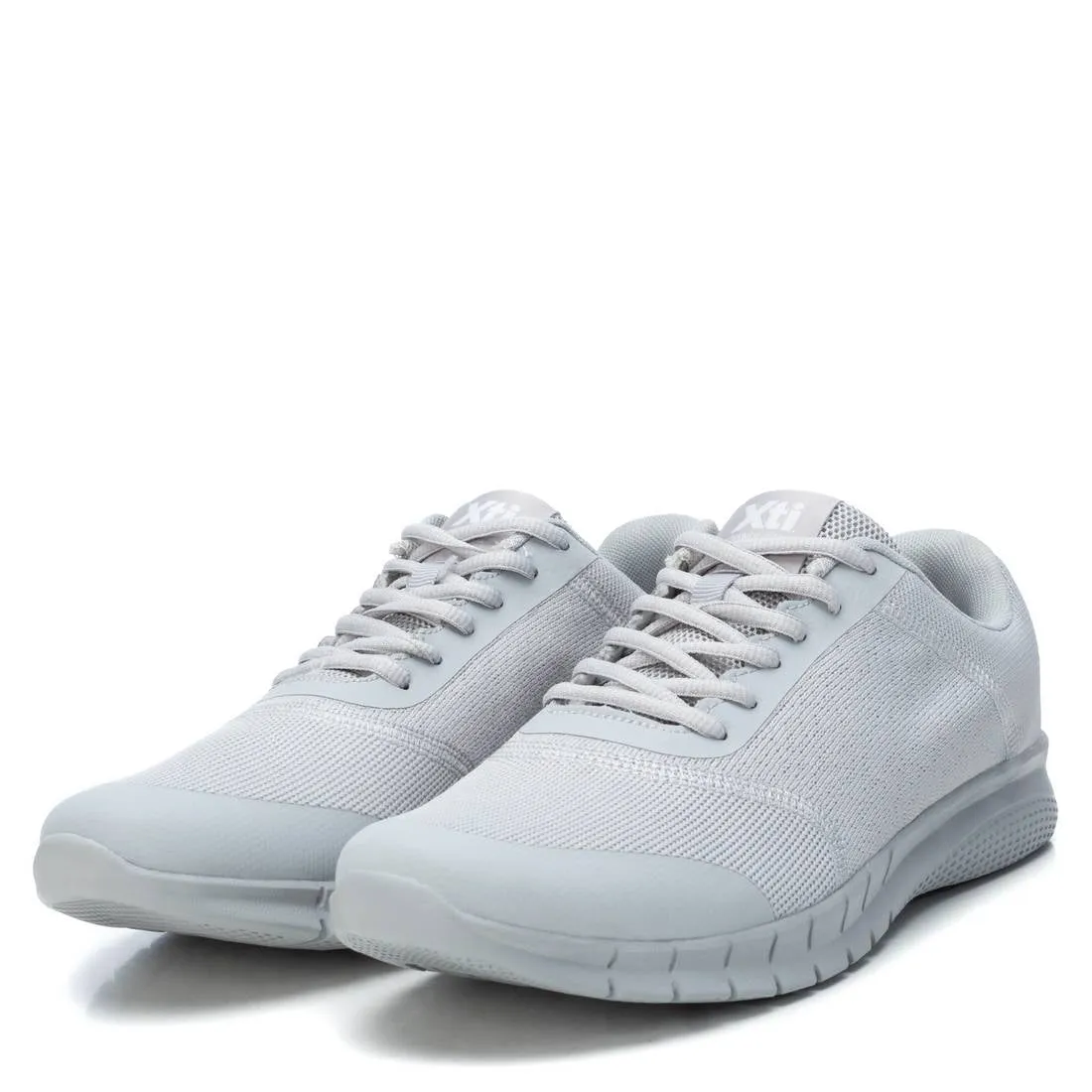 ZAPATILLA DE HOMBRE XTI BASIC 03563302