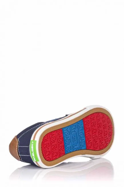 Zapatilla de lona