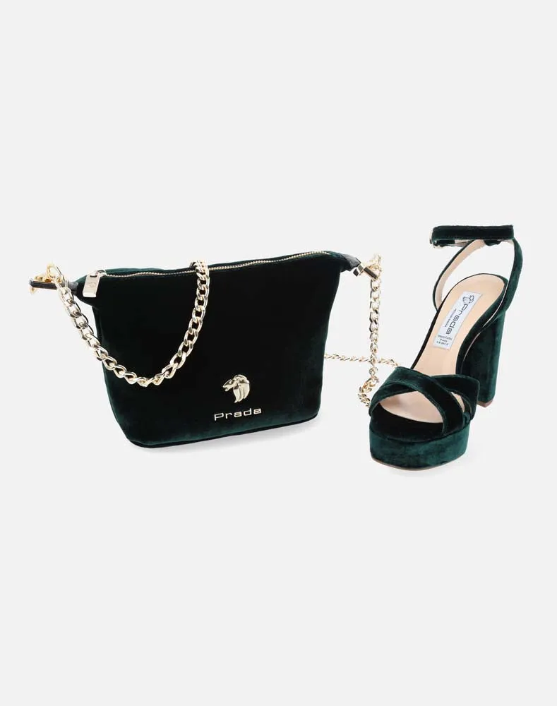 Zapatilla en terciopelo con pala cruzada para mujer