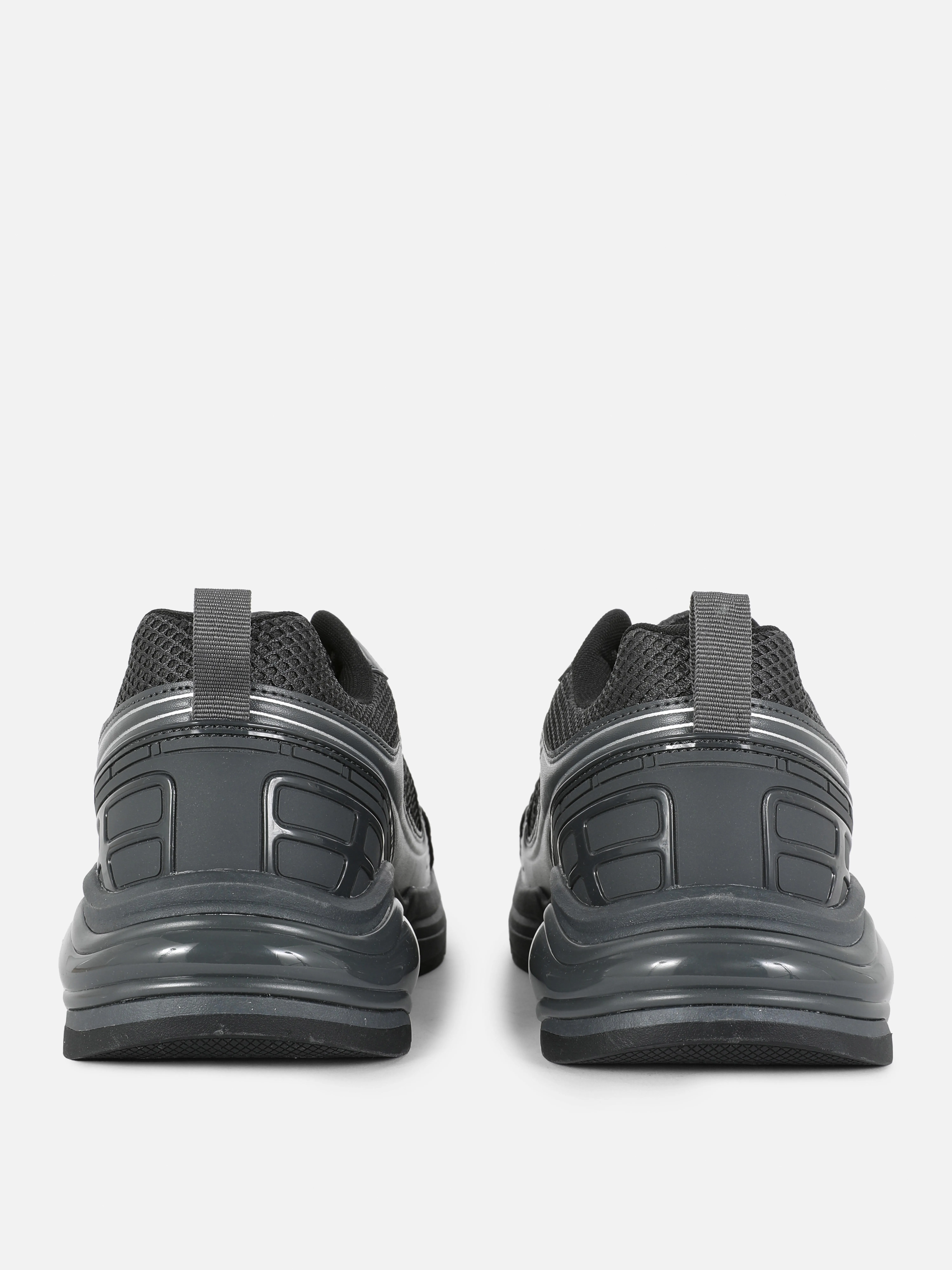 Zapatillas deportivas de caña baja con paneles