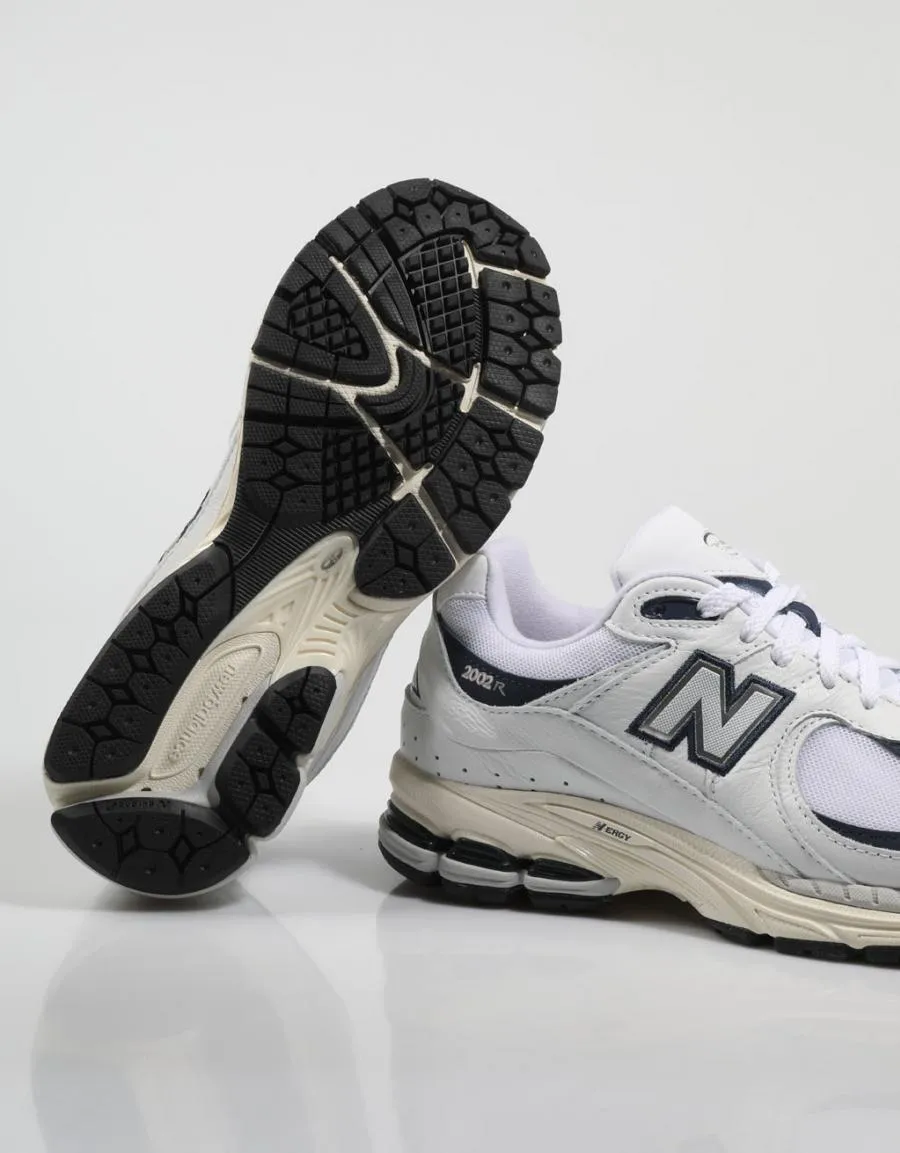  ZAPATILLAS NEW BALANCE M 2002 RHQWHITE 80443