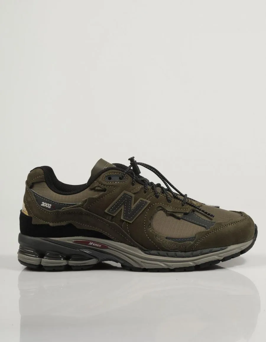 ZAPATILLAS NEW BALANCE M2002 RDNKHAKI 83441