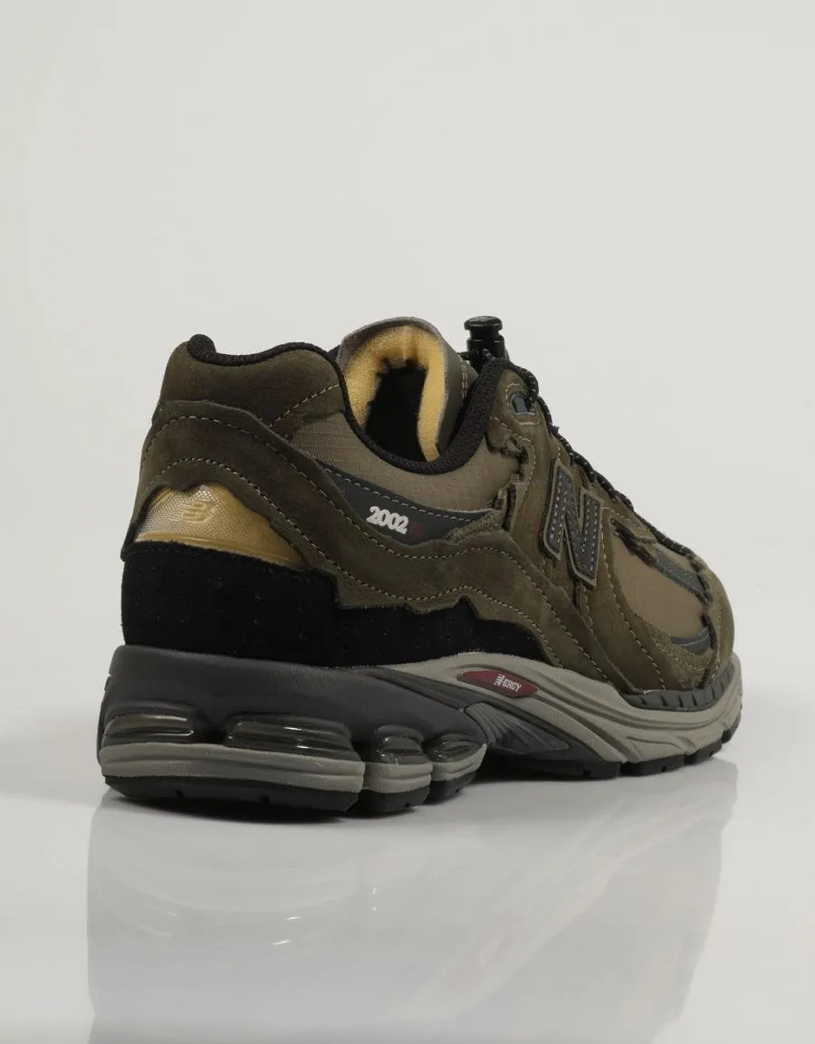  ZAPATILLAS NEW BALANCE M2002 RDNKHAKI 83441