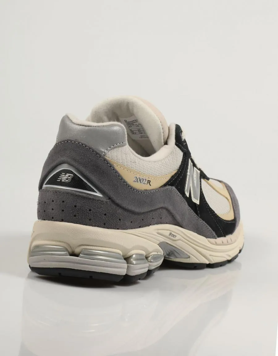  ZAPATILLAS NEW BALANCE M2002 RSHNAVY/BEIGE 83444