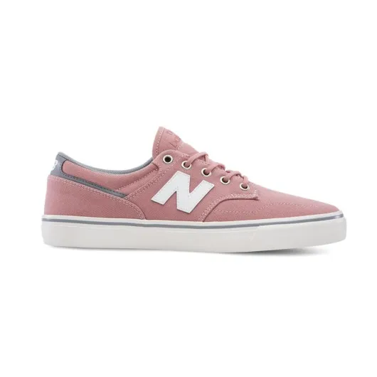 Zapatillas New Balance Numeric 331 Salmon