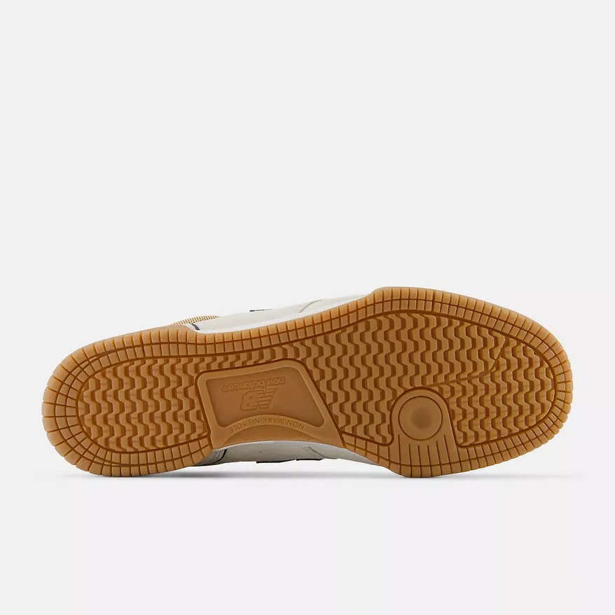 Zapatillas New Balance Numeric Tom Knox 600 WBG