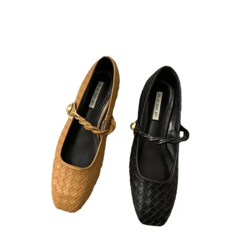 Zapatos franceses mary jane zapatos para mujeres primavera y otoño 2024 bombas nuevas con pisos cuadrados de tacón bajo temperam